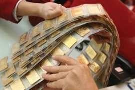 Vàng bị làm giá?