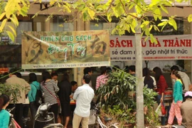 Rộn rã với "Phiên chợ sách giao mùa