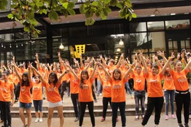 Dance for Kindness 2015 - Cùng nhảy "vì sự tử tế’’