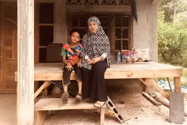 Bí mật đen tối sau những "thương vụ" hôn nhân trẻ em ở Thái Lan