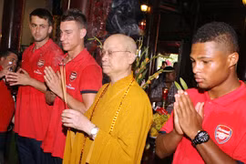 Những hình ảnh ấn tượng của Arsenal tại Hà Nội