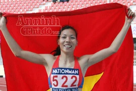 Vũ Thị Hương trở lại thống trị đường chạy 100m nữ Đông Nam Á