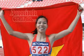Vũ Thị Hương trở lại thống trị đường chạy 100m nữ Đông Nam Á