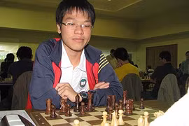 Quang Liêm viết sử trên nước Nga