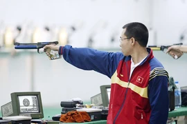 Xạ thủ Hoàng Xuân Vinh giành HCV châu Á