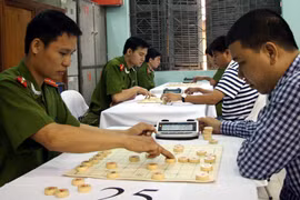 Gần 100 VĐV so tài tại Giải cờ tướng CATP Hà Nội 2014