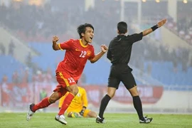 Đè bẹp Hồng Kông 3-1, ĐT Việt Nam vớt vát niềm tin nơi người hâm mộ