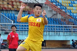 V.Ninh Bình muốn có quà cho Văn Quyến trong ngày giải nghệ