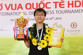 Chức vô địch sau 5 năm mòn mỏi của thần đồng cờ vua Việt Nam