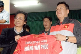 "VFF quá vội vàng khi cách chức HLV Hoàng Văn Phúc"