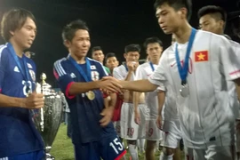 Vui với U19 Việt Nam, đừng quên cảm ơn U19 Nhật Bản