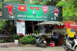 Quán ăn, nhà hàng Hà Nội ăn theo trận Việt Nam - Arsenal