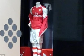Arsenal ký hợp đồng tài trợ “khủng” với Puma