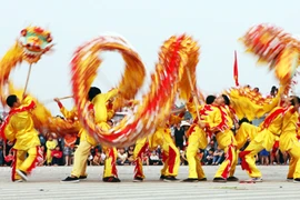 Mãn nhãn với Lễ hội múa rồng Hà Nội 2012