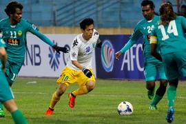 Sớm đi tiếp AFC Cup, Hà Nội T&T dồn sức đua V-League