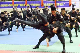 Thanh niên Công an sôi nổi tranh tài