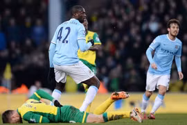 Sao Man City đối mặt án treo giò từ FA vì lỗi đánh nguội