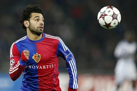 Chelsea qua mặt Liverpool, chiêu mộ “Messi Ai Cập”