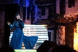 Lắng sâu nỗi nhớ Hà Nội với "Thu về trên phố"