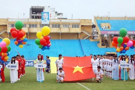 48 trường dự giải bóng đá học sinh THPT Hà Nội 2014