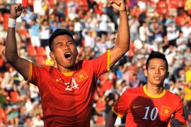 Hạ Hong Kong 3-1, ĐT Việt Nam chạy đà hoàn hảo cho AFF Cup