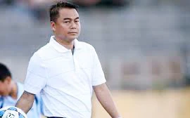 VFF "treo giò" HLV Trần Tiến Đại sau vụ “nói xấu” trọng tài