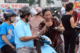 Giá vé hạ nhiệt trước trận chung kết U19 Việt Nam - U19 Nhật Bản