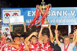 Trận đấu 3 tỷ và tham vọng của "Chelsea Việt Nam"