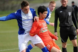 Thua ngược, U19 Việt Nam được đội bạn "khen an ủi"