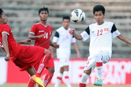 U19 Việt Nam muốn "thả con săn sắt, bắt con cá rô"