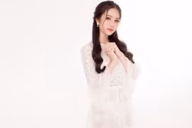 Hoa hậu Dương Kim Ánh thay đổi hình ảnh khoe vẻ đẹp "hút hồn"