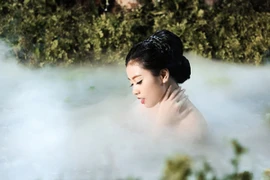 Sao Mai Thu Hằng kể câu chuyện thần tiên trong MV mới