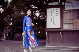 Hoa hậu Ngọc Hân khoe sắc với áo dài ở Nhật Bản