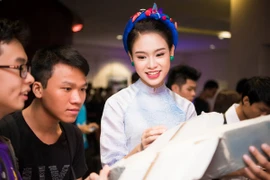 Ngọc Vân tự tin làm MC dẫn dắt "Ngày hội sáng chế trẻ 2016"