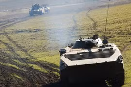 Chiến sự tái bùng phát ở miền đông Ukraine