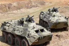 Quân đội Nga tiếp nhận xe bọc thép BTR-82A phiên bản Bắc Cực