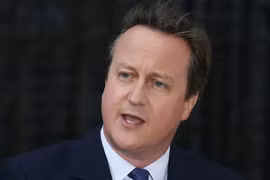 Cựu Thủ tướng Anh làm "không công" cho giới trẻ 