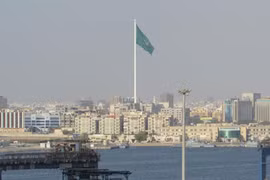 Arập Xêút kéo dài năm thêm 11 ngày vì kinh tế chật vật