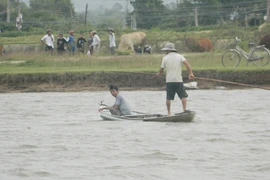 Quảng Ngãi: Đi bắt ốc, một phụ nữ bị chết đuối