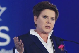 Ba Lan chê Đức, Pháp không có tầm nhìn với EU