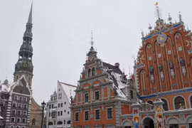 Latvia lo sợ dân nói tiếng Nga "nổi loạn"