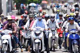 Nắng nóng trên diện rộng toàn quốc: Bắc bộ vào đợt nóng cực điểm