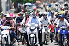 Nắng nóng trên diện rộng toàn quốc: Bắc bộ vào đợt nóng cực điểm