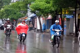 Hôm nay 24-5 Bắc bộ có khả năng xảy ra tố lốc, mưa đá