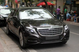 Choáng váng: Nửa tháng nữa, mua Maybach S600 phải chi thêm...4,2 tỷ đồng