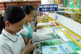 Giảm giá bán sách giáo khoa của tất cả các lớp năm học mới