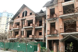 Nhà triệu đô bỏ hoang vì lời đồn ma ám