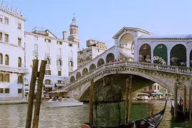 Chùm ảnh khó tin về "người tàng hình"