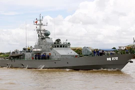 TT400TP - Tàu chiến “made in Việt Nam”