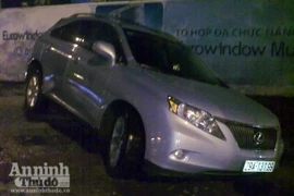 Xế sang sập "bẫy" trong mưa bão